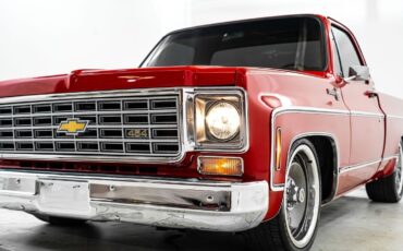 Chevrolet-C-10-1975-Pickup-Truck-18