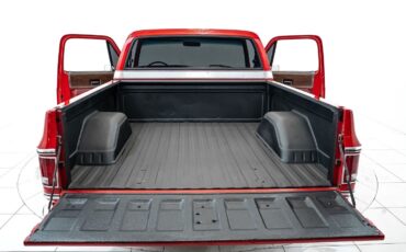 Chevrolet-C-10-1975-Pickup-Truck-24