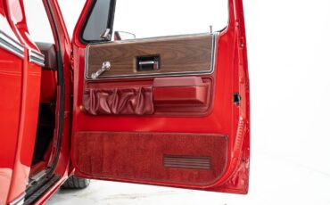 Chevrolet-C-10-1975-Pickup-Truck-25