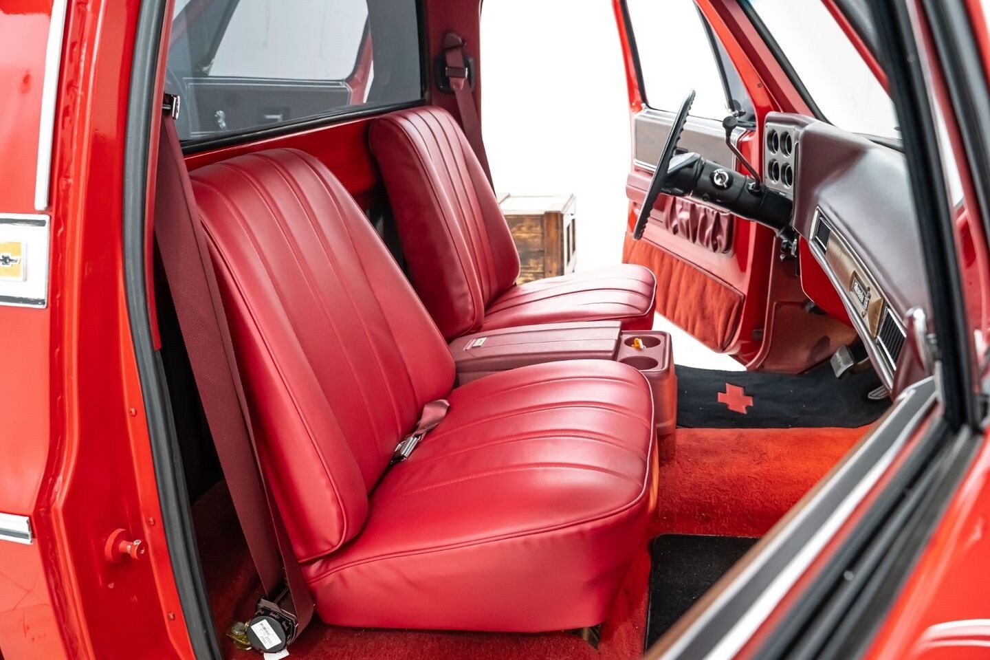 Chevrolet-C-10-1975-Pickup-Truck-27