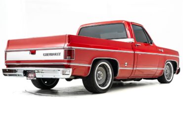 Chevrolet-C-10-1975-Pickup-Truck-3