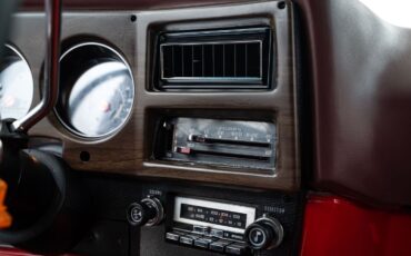 Chevrolet-C-10-1975-Pickup-Truck-30
