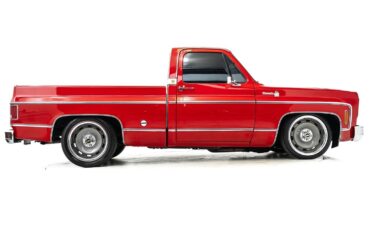 Chevrolet-C-10-1975-Pickup-Truck-4