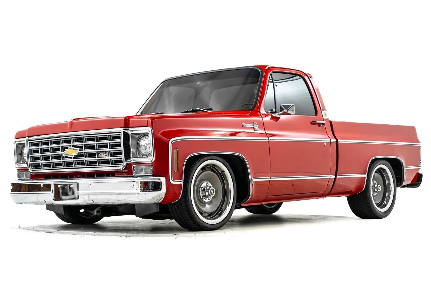 Chevrolet-C-10-1975-Pickup-Truck-7