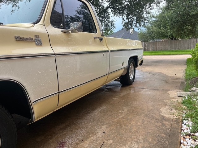 Chevrolet-C-10-1975-Standard-Cab-Pickup-3
