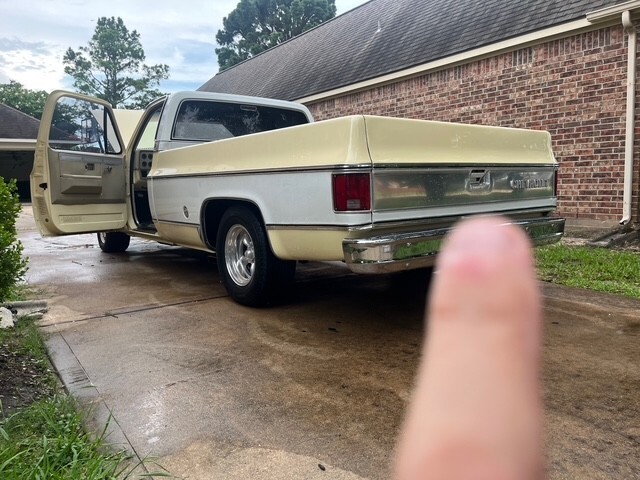 Chevrolet-C-10-1975-Standard-Cab-Pickup-5