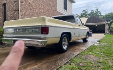 Chevrolet-C-10-1975-Standard-Cab-Pickup-6