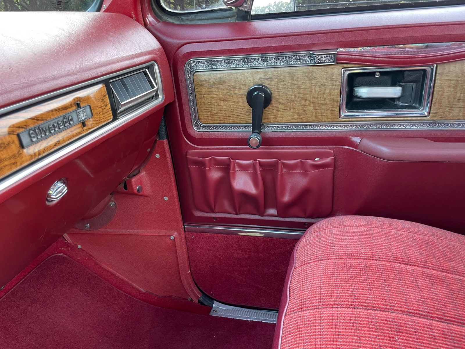Chevrolet-C-10-1977-13