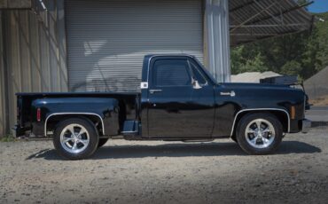 Chevrolet-C-10-1977-4
