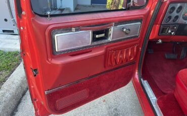 Chevrolet-C-10-1978-23