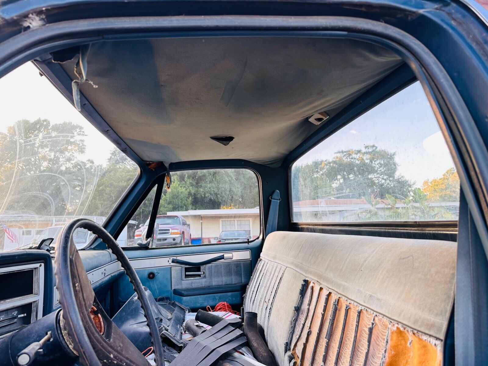 Chevrolet-C-10-1983-13