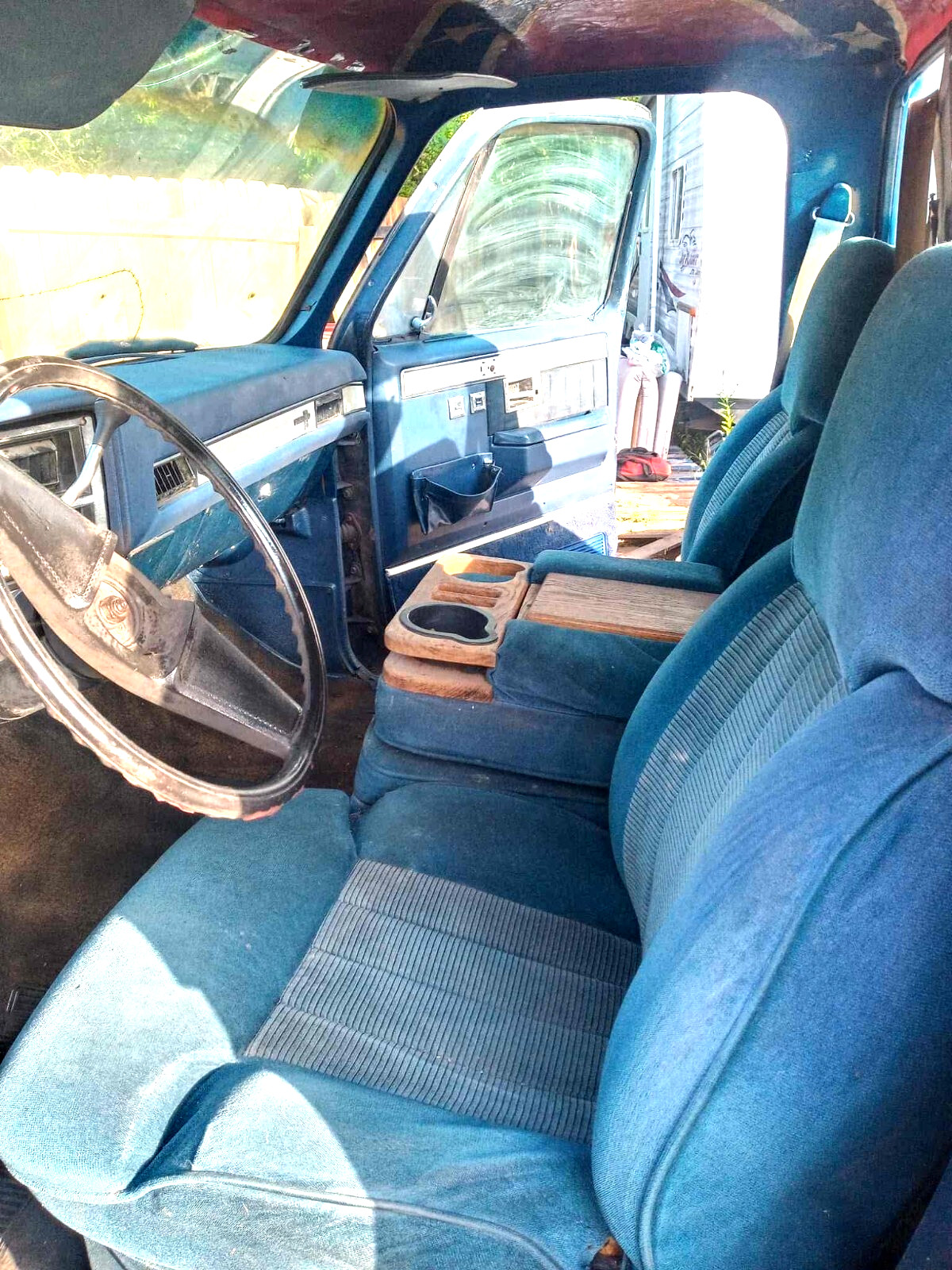 Chevrolet-C-10-1983-Standard-Cab-Pickup-5