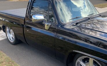 Chevrolet-C-10-1984-26