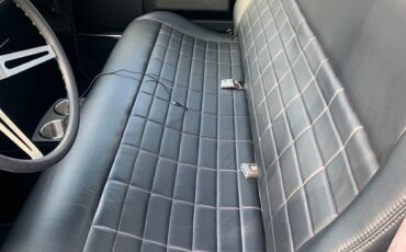 Chevrolet-C-10-1984-37
