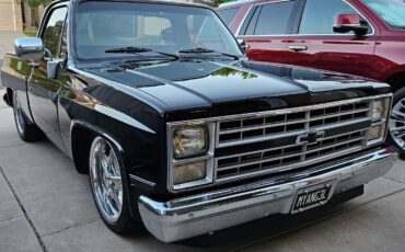 Chevrolet-C-10-1984-4