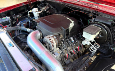 Chevrolet-C-10-1984-Truck-13