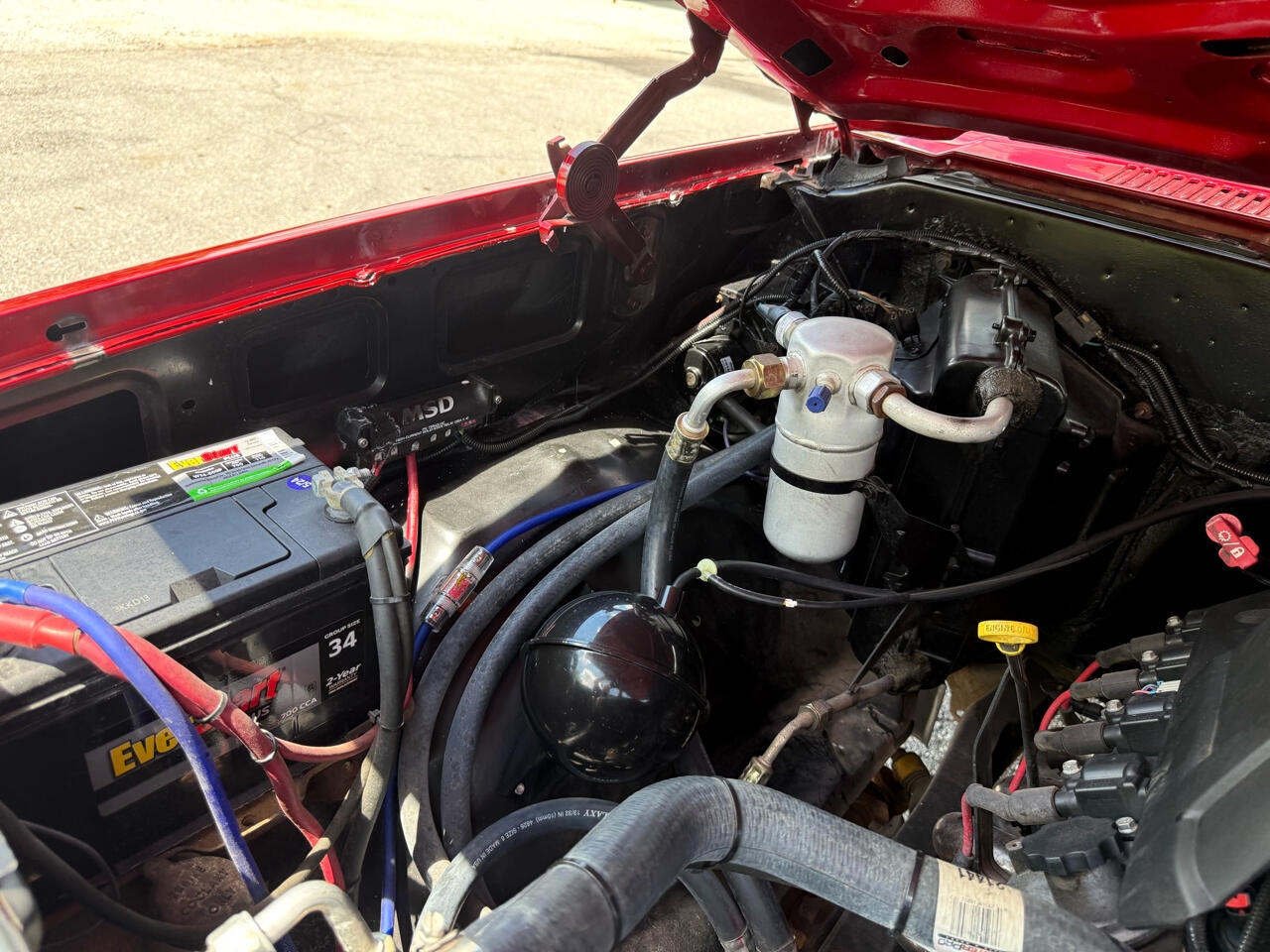 Chevrolet-C-10-1984-Truck-16