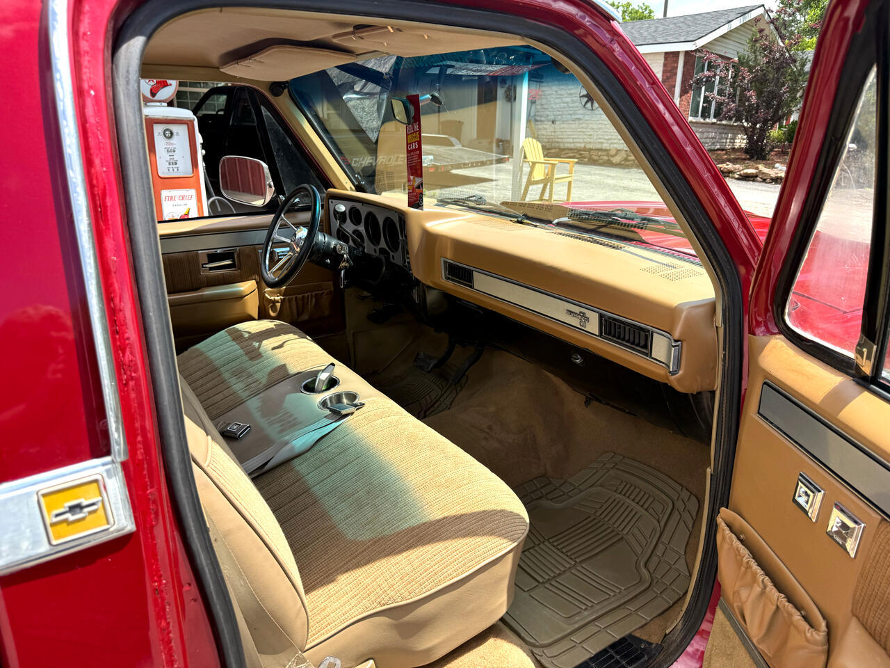 Chevrolet-C-10-1984-Truck-21