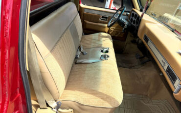 Chevrolet-C-10-1984-Truck-23