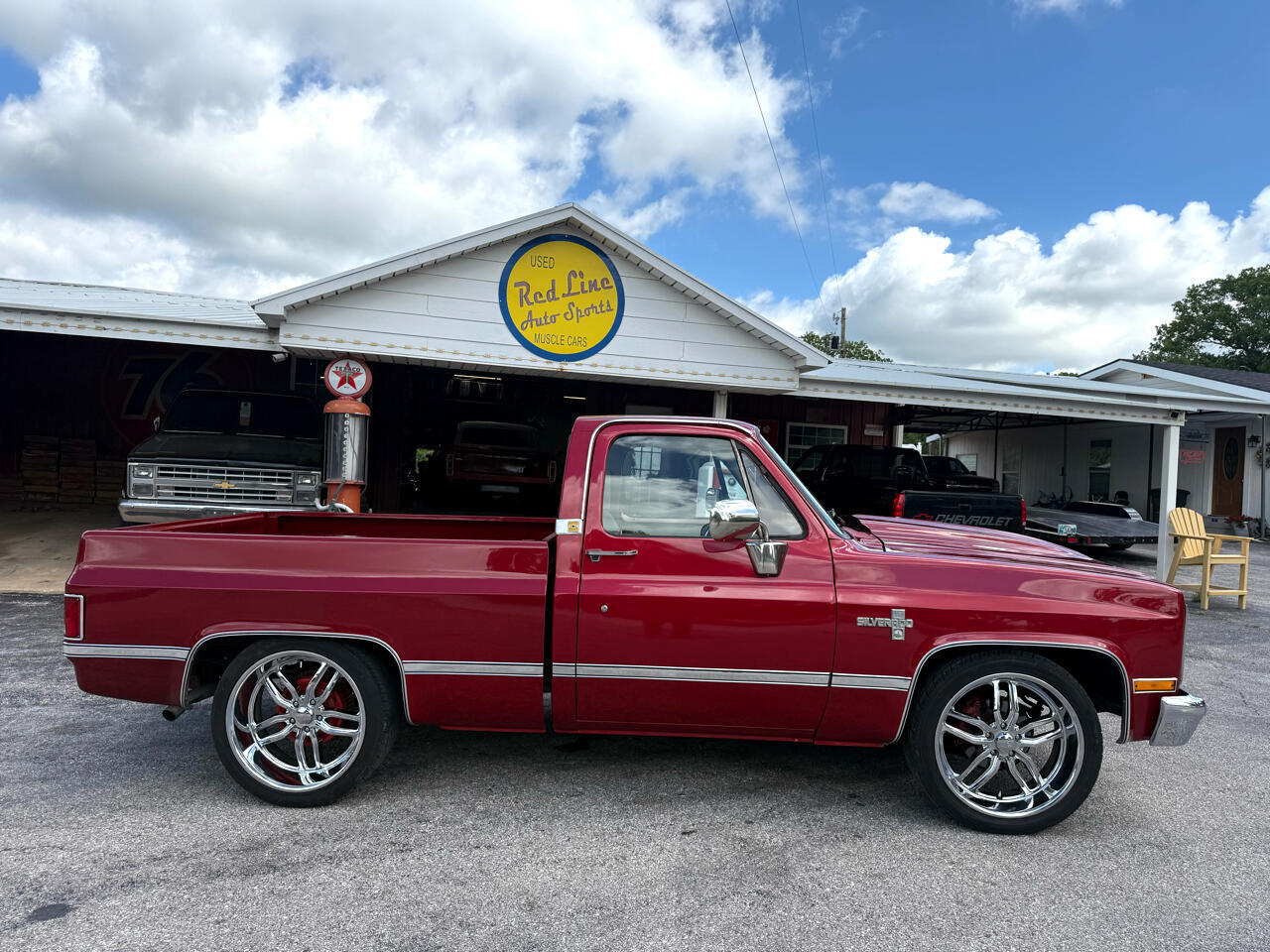 Chevrolet-C-10-1984-Truck-3