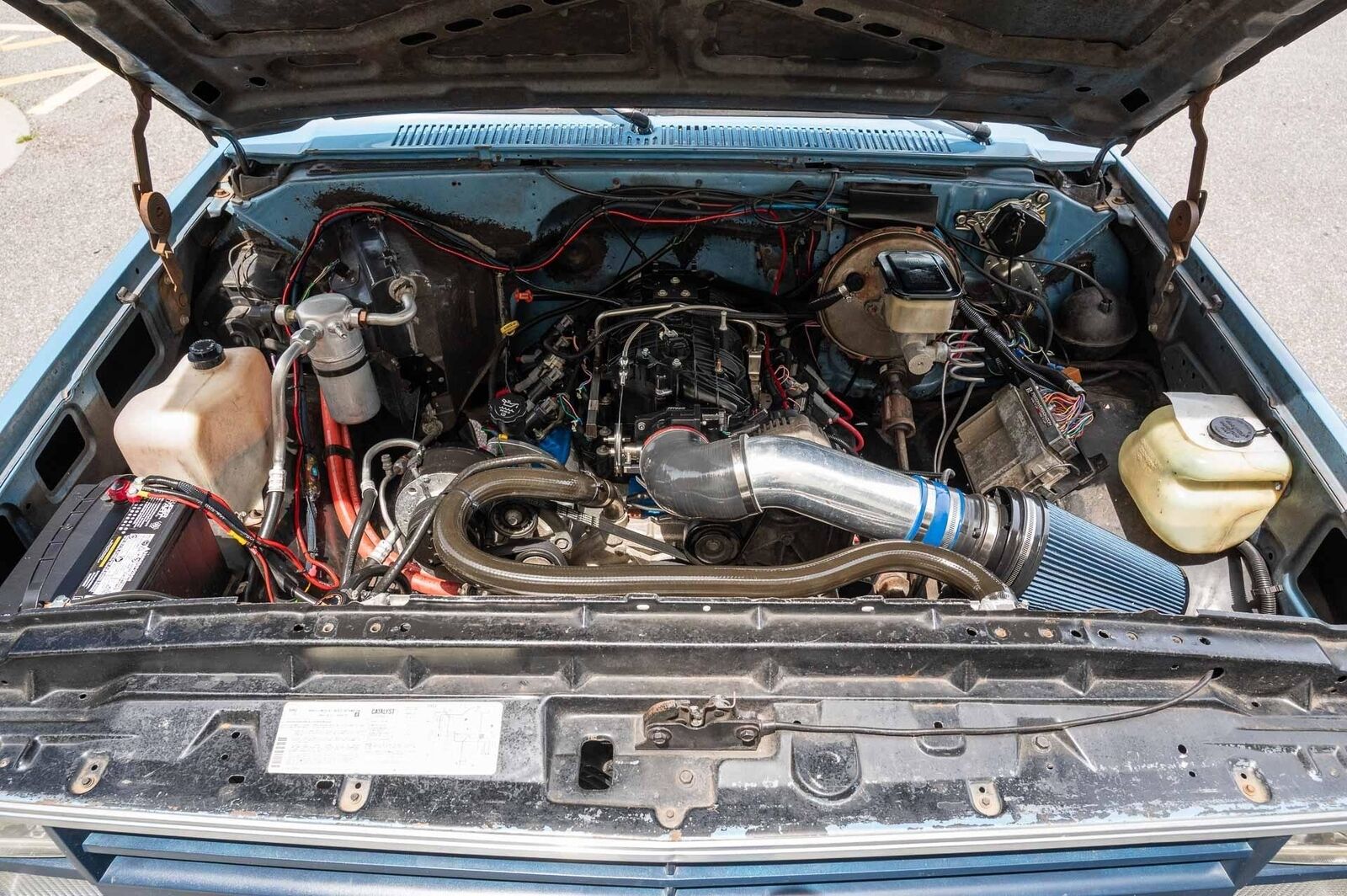 Chevrolet-C-10-1985-2-Door-10