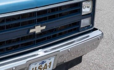 Chevrolet-C-10-1985-2-Door-19
