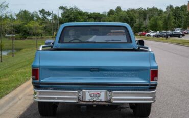 Chevrolet-C-10-1985-2-Door-30