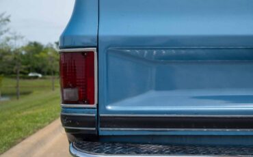 Chevrolet-C-10-1985-2-Door-38