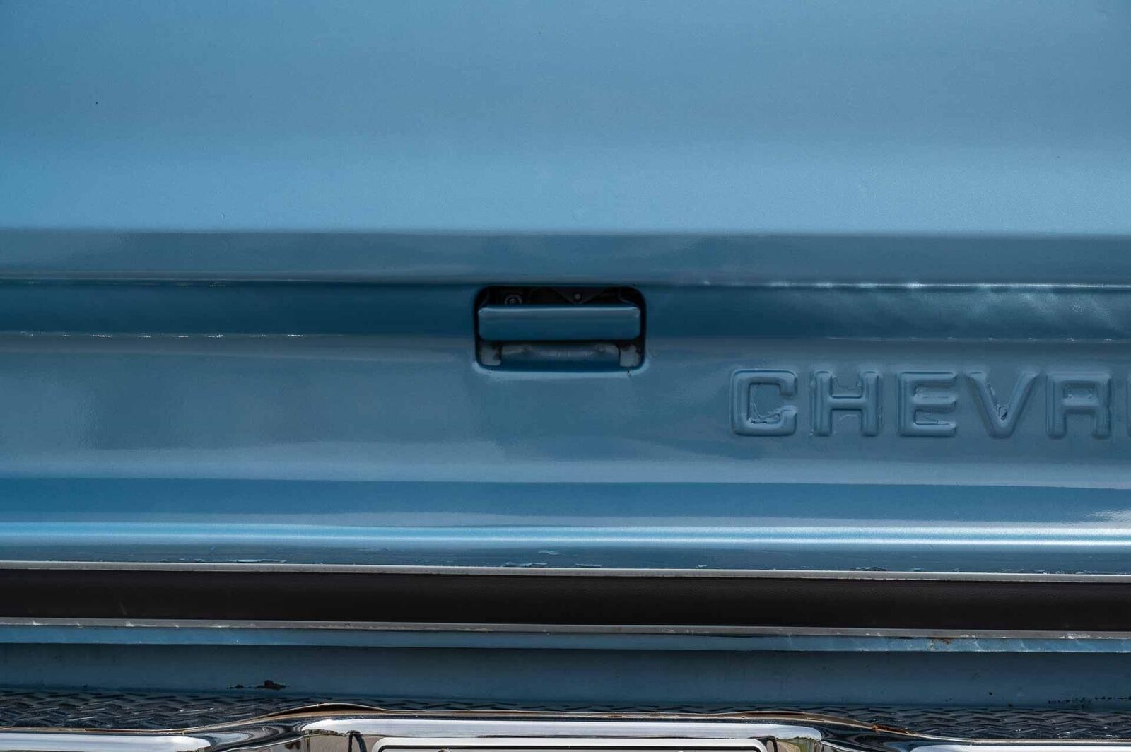 Chevrolet-C-10-1985-2-Door-39