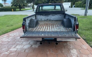Chevrolet-C-10-1985-4