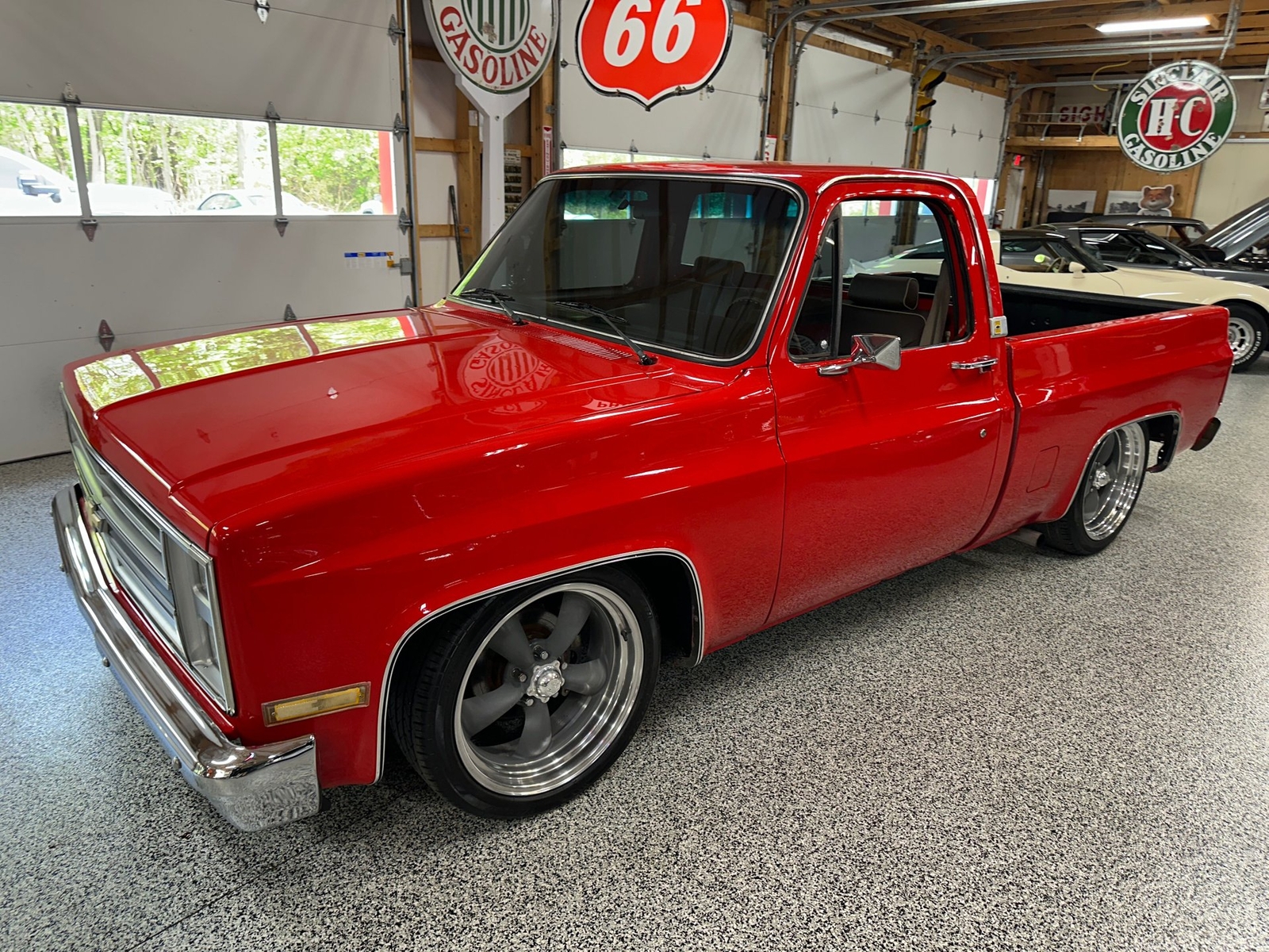 Chevrolet-C-10-1985-Pickup-Truck-26