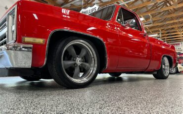 Chevrolet-C-10-1985-Pickup-Truck-28
