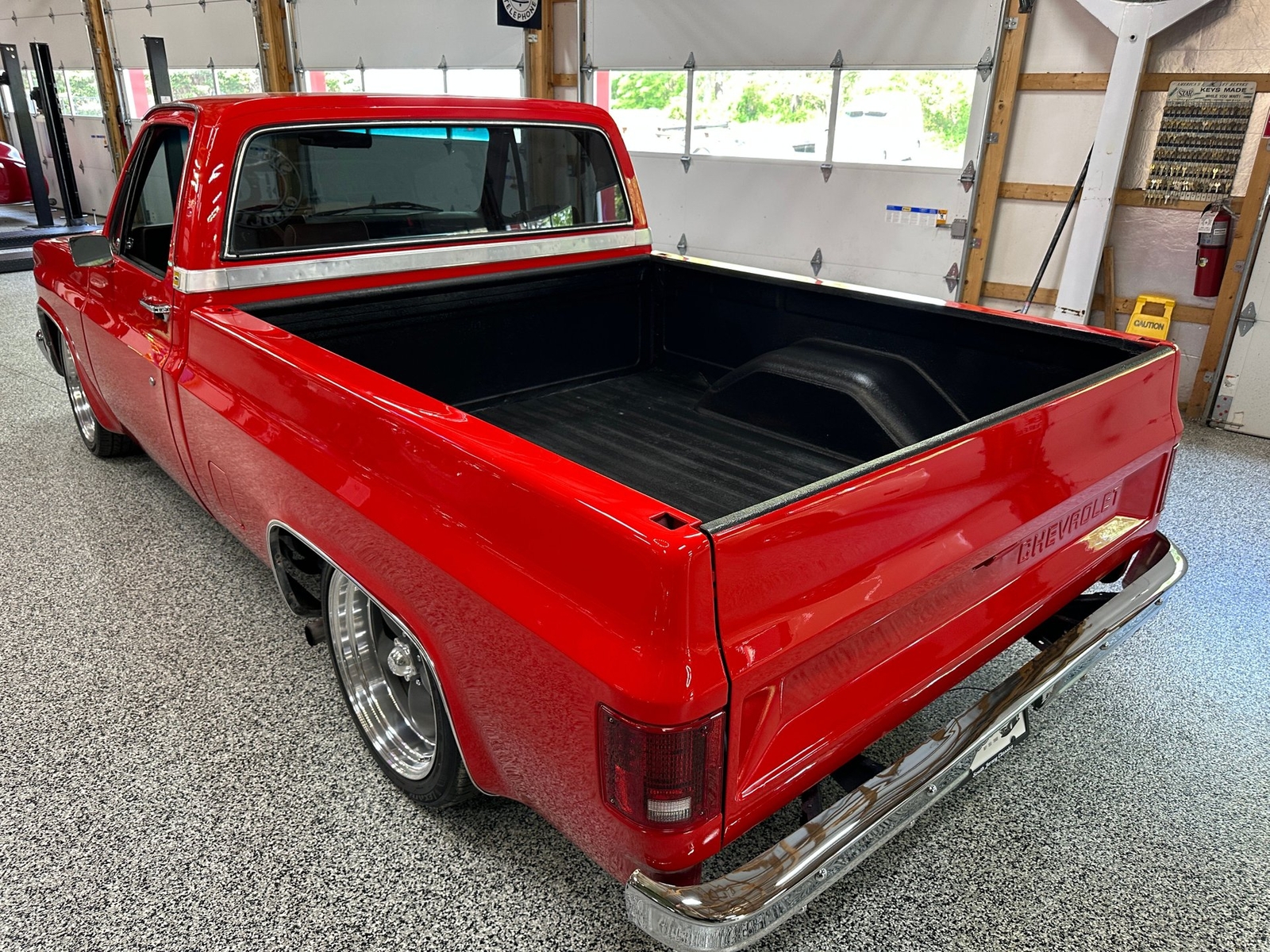 Chevrolet-C-10-1985-Pickup-Truck-31