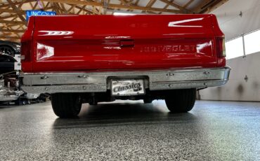 Chevrolet-C-10-1985-Pickup-Truck-36