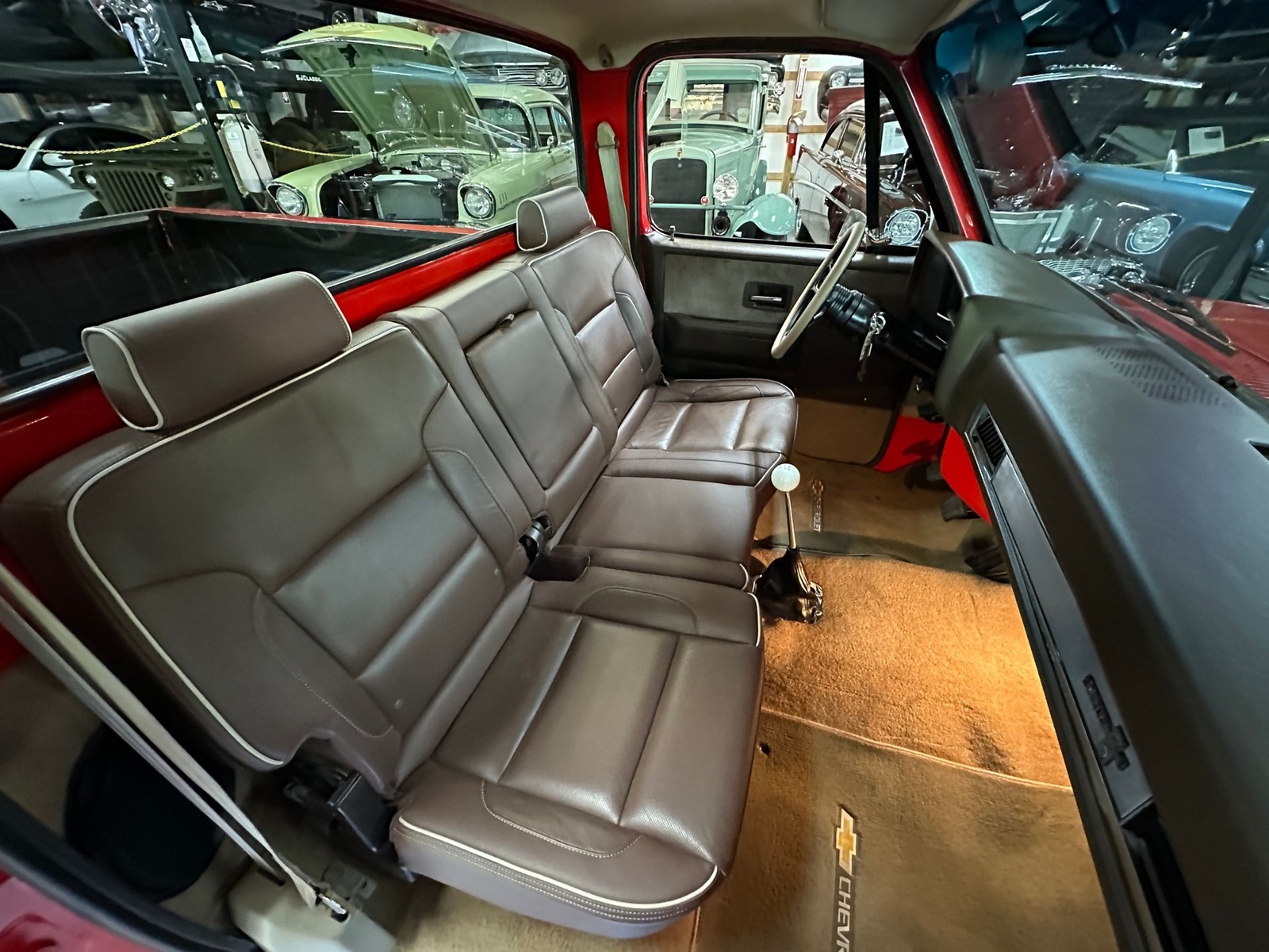 Chevrolet-C-10-1985-Pickup-Truck-7