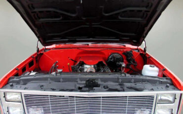 Chevrolet-C-10-1985-Truck-26