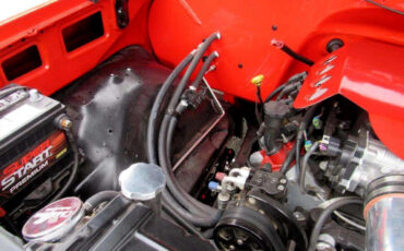 Chevrolet-C-10-1985-Truck-27