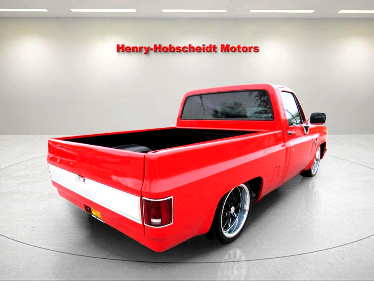 Chevrolet-C-10-1985-Truck-4