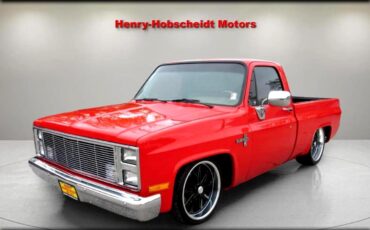 Chevrolet-C-10-1985-Truck