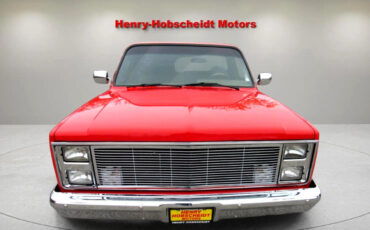 Chevrolet-C-10-1985-Truck-6