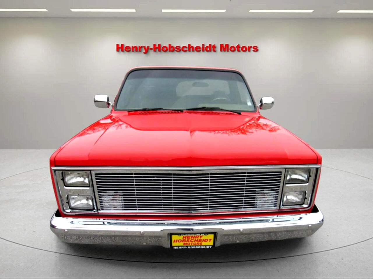 Chevrolet-C-10-1985-Truck-6