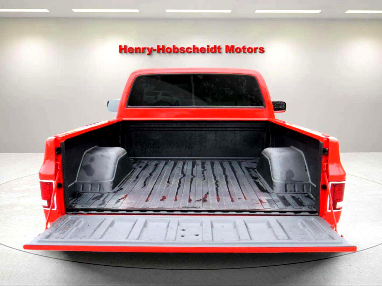 Chevrolet-C-10-1985-Truck-7