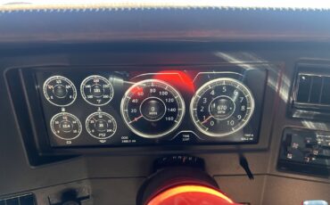 Chevrolet-C-10-1986-18
