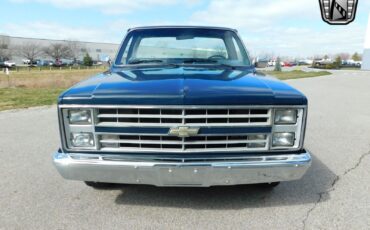 Chevrolet-C-10-1986-Standard-Cab-Pickup-12