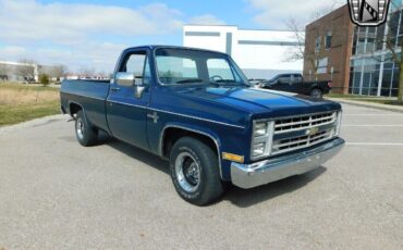 Chevrolet-C-10-1986-Standard-Cab-Pickup-22