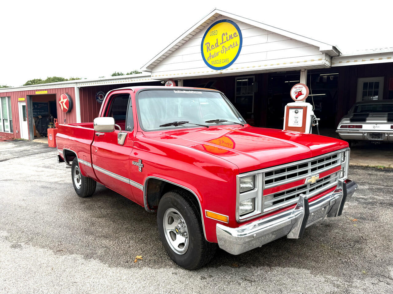 Chevrolet-C-10-1986-Truck-1