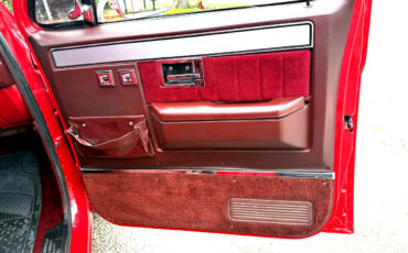 Chevrolet-C-10-1986-Truck-15