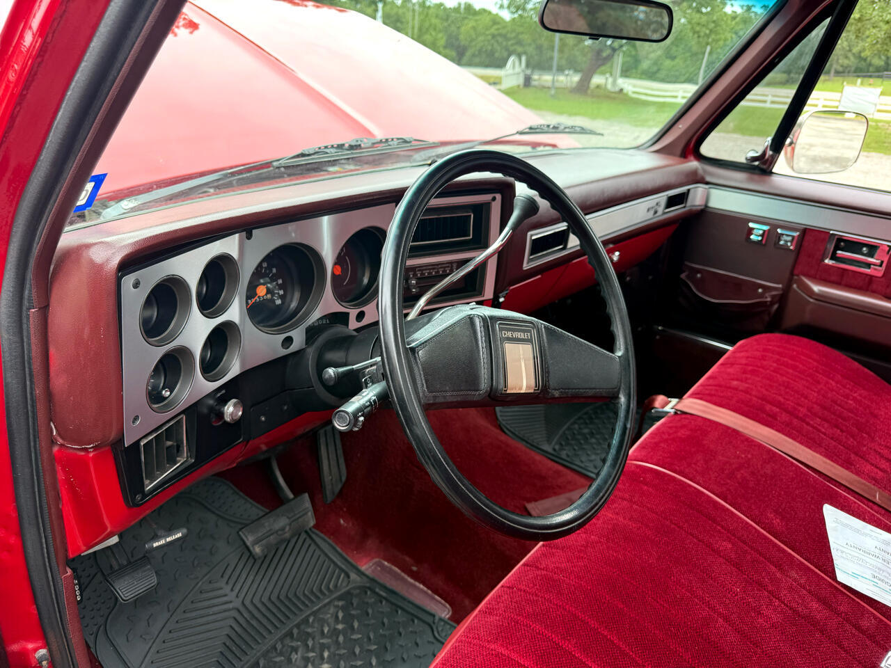 Chevrolet-C-10-1986-Truck-16