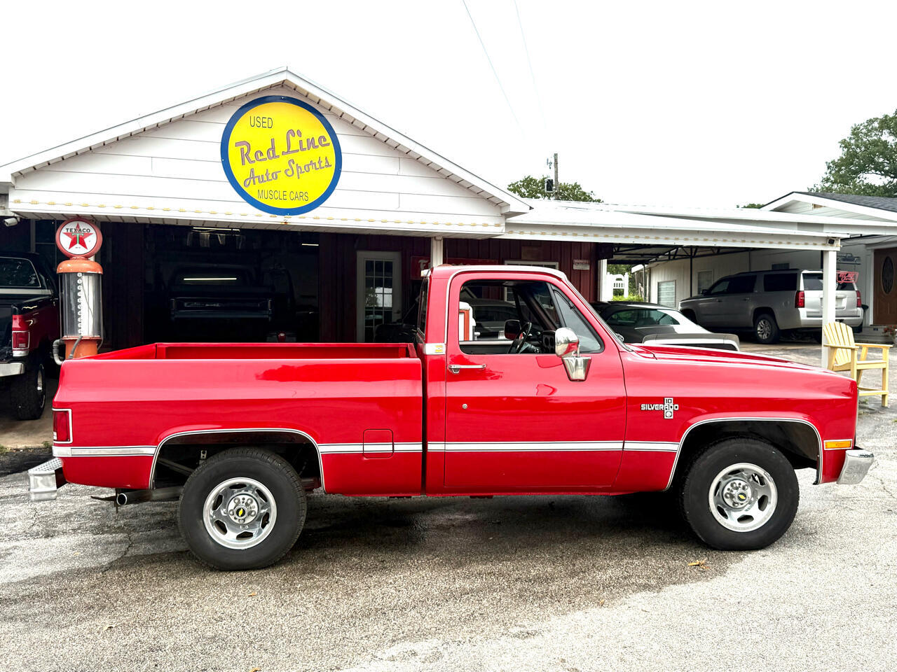 Chevrolet-C-10-1986-Truck-3