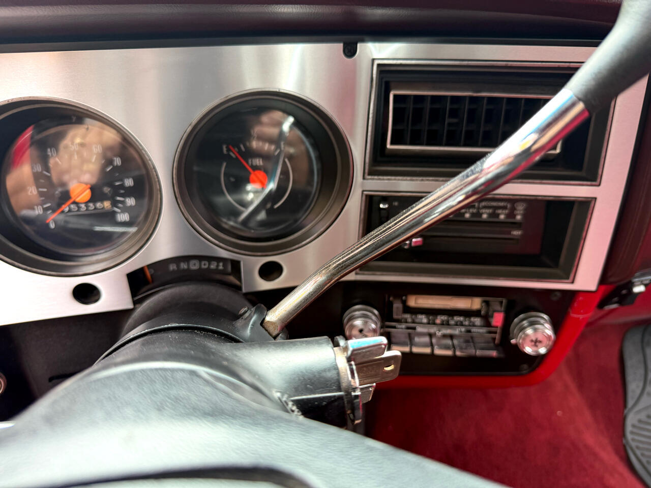 Chevrolet-C-10-1986-Truck-31